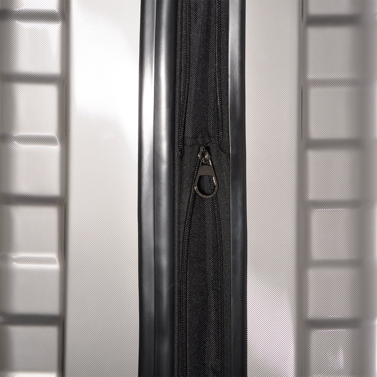 Mala Média 23 Kg Policarbonato Prime Imperial