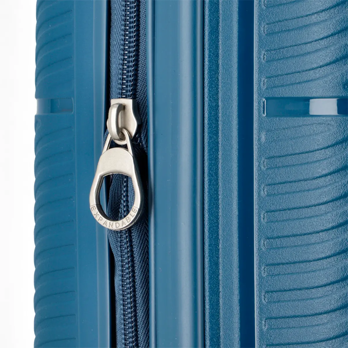 Mala Rígida Média 23 Kg Polipropileno Kyoto American Tourister