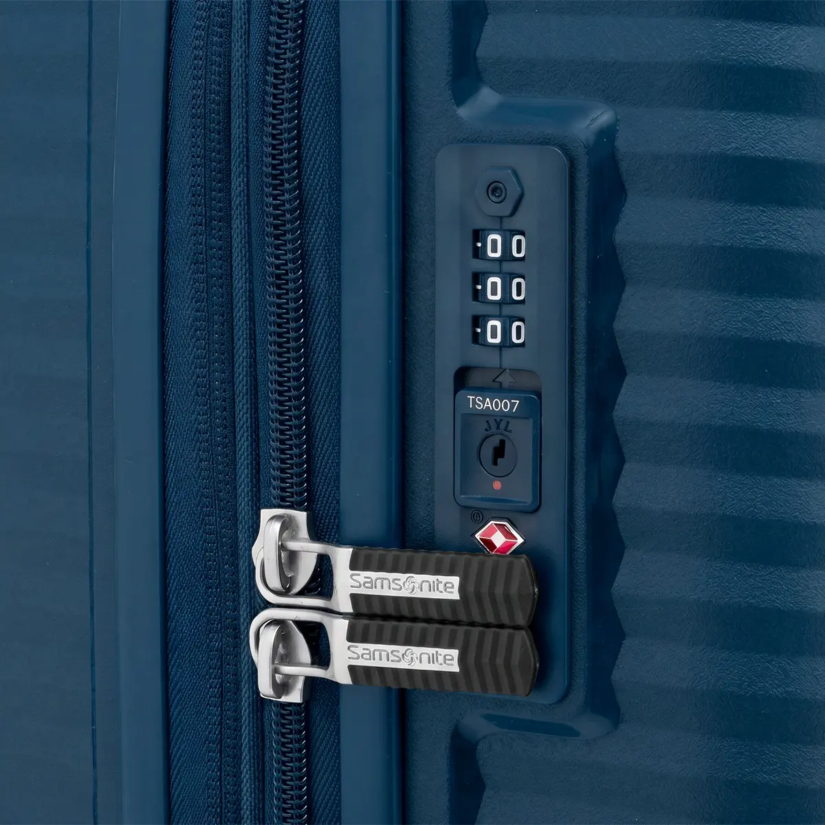 Mala Rígida Bordo 10 Kg Polipropileno Varro Samsonite